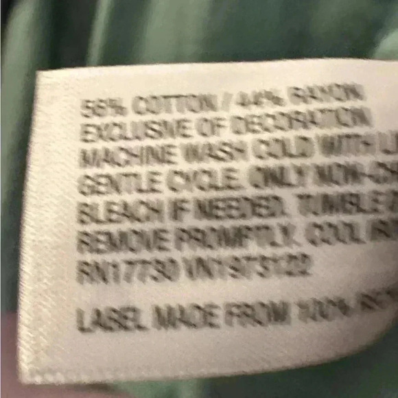 Universal Thread NWT Long Sleeve Top Ladies Size Large NEW Green - Picture 6 of 10